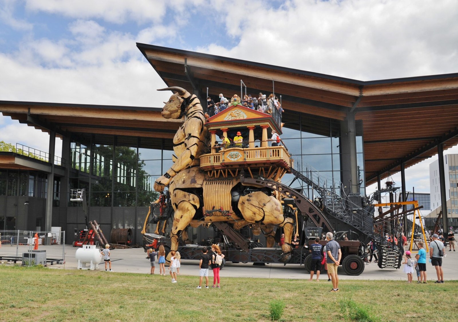La Halle De La Machine De Toulouse Quand L Art Et La Technologie Se La Halle De La Machine De Toulouse Quand L Art Et La Technologie Se