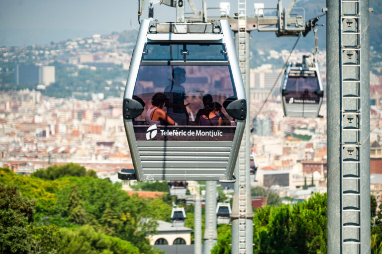 Montjuïc Cable Car Découvrez Barcelone d’une vue imprenable depuis le
