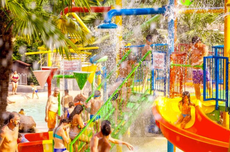 Parco Cavour Water Park: Slides, Pools and Relaxation on Lake Garda ...